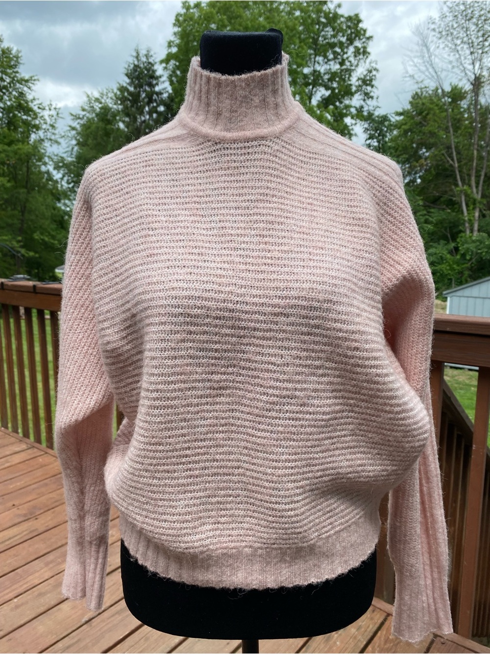 Vero Moda Pale Pink Ribbed Crew Neck Sweater - Picture 3 of 8